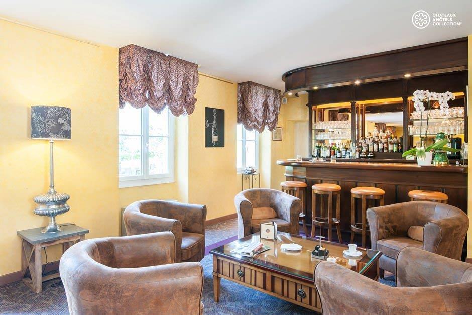 فندق Logis Domaine De Valaudran سالبريس المطعم الصورة