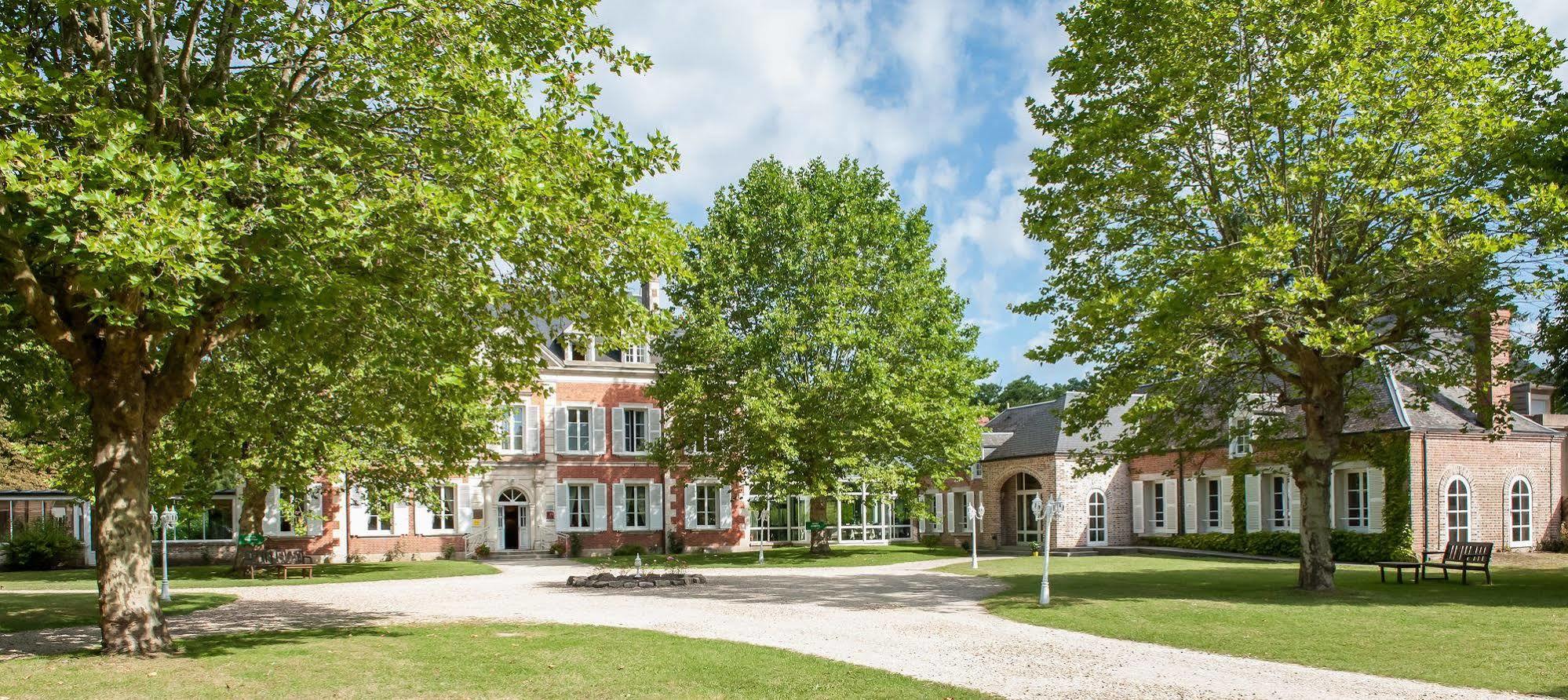 فندق Logis Domaine De Valaudran سالبريس المظهر الخارجي الصورة