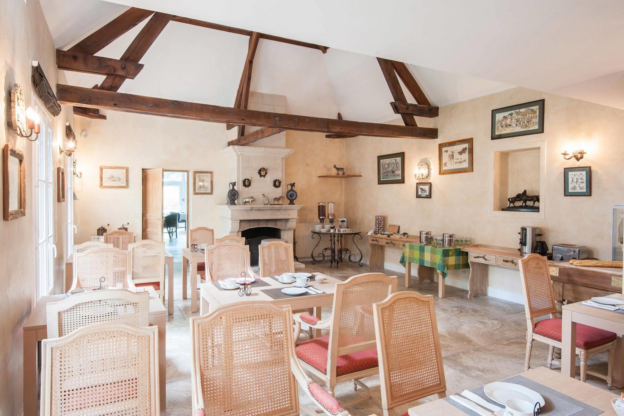 فندق Logis Domaine De Valaudran سالبريس المظهر الخارجي الصورة