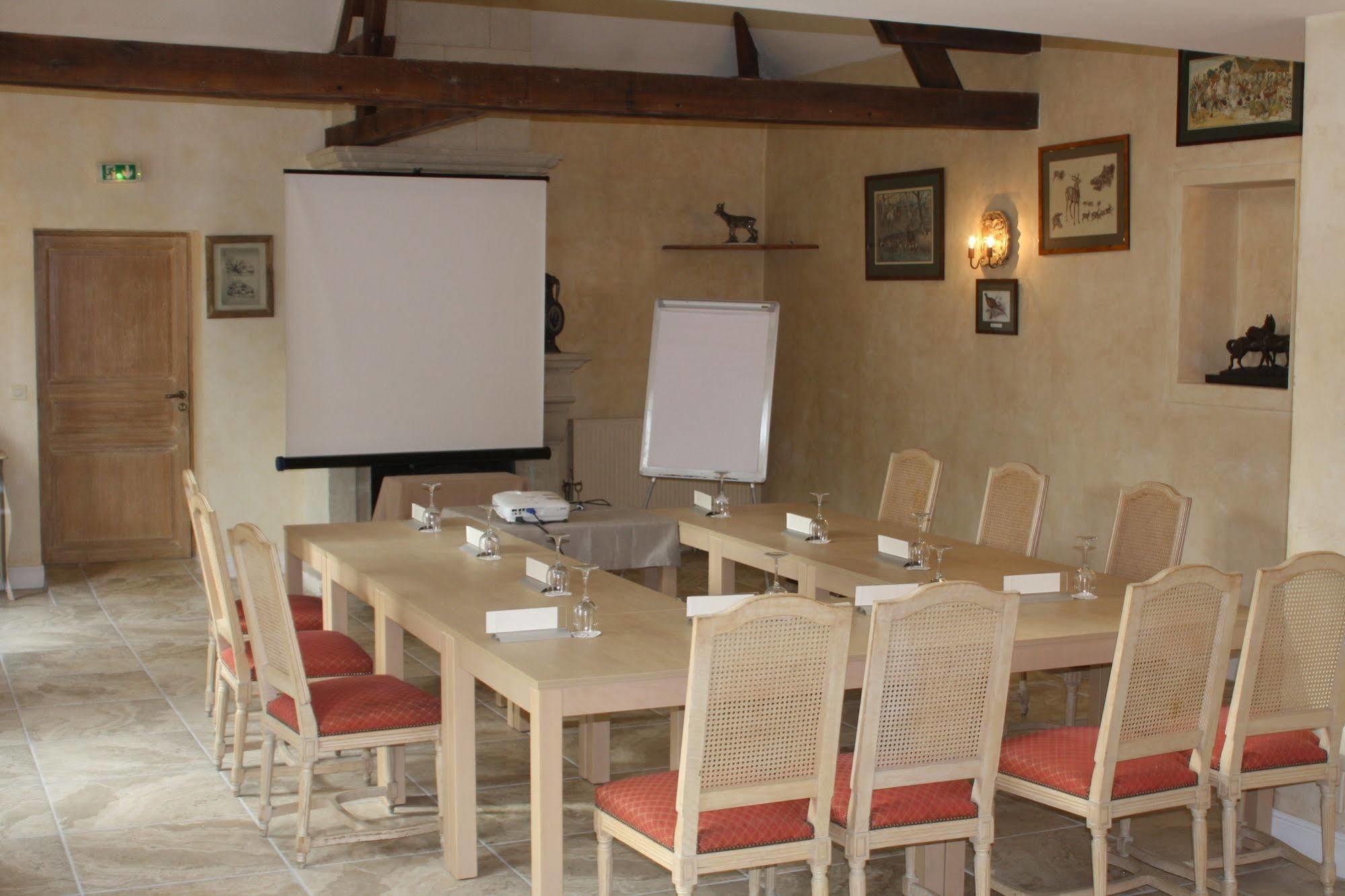 فندق Logis Domaine De Valaudran سالبريس المظهر الخارجي الصورة